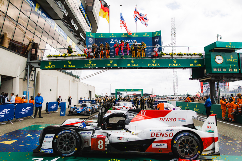 Illustration for article titled Feast Your Eyes on the Raw Beauty That Is the 24 Hours of Le Mans